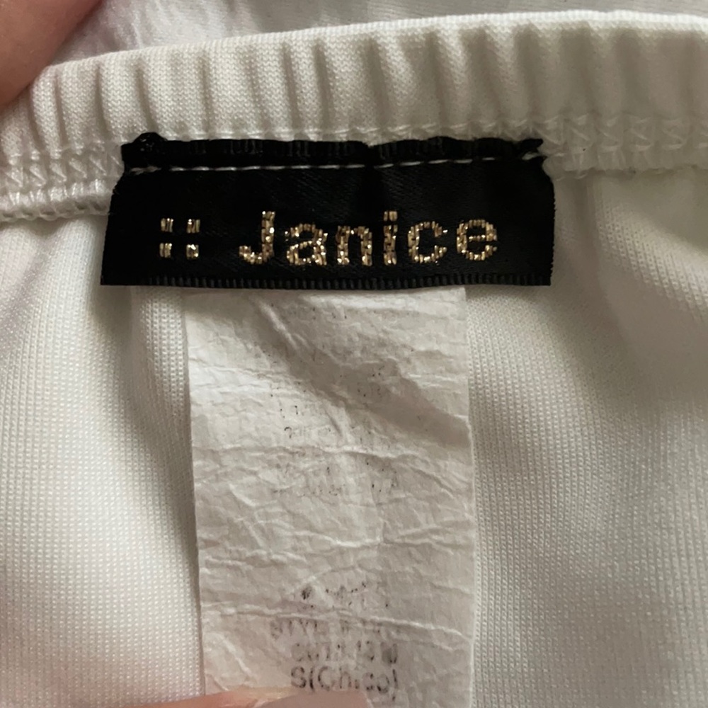 White Top - Picture 4 of 4